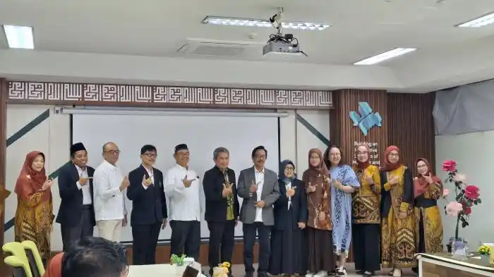 UIN Malang Gelar Visitasi Akreditasi Program Studi Pendidikan Profesi Apoteker