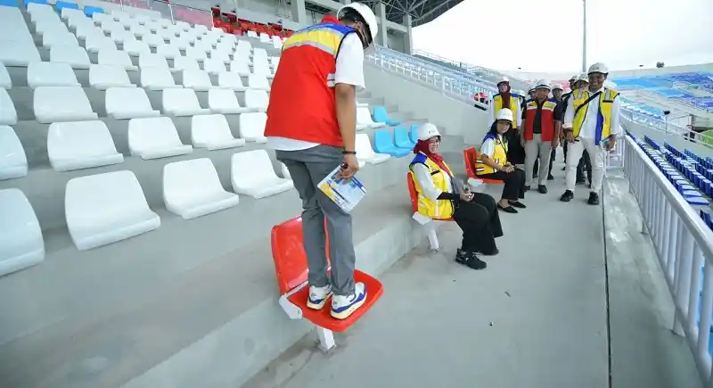 Renovasi Stadion Kanjuruhan Hampir Rampung, Wamen PU: “Target 31 Desember 2024 Harus Tercapai!”