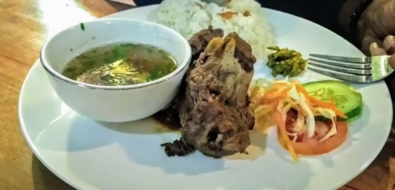 Sup Iga Tiga Berandal: Destinasi Kuliner Baru yang Wajib Dicoba di Kota Malang