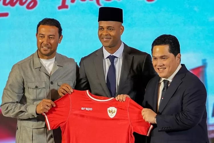 Pelatih Baru Timnas Indonesia Patrick Kluivert Siapkan Strategi Solid untuk Skuad Garuda