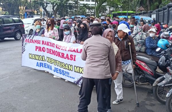 Polresta Malang Kota Tampilkan Pendekatan Humanis dalam Pengamanan Aksi Demo