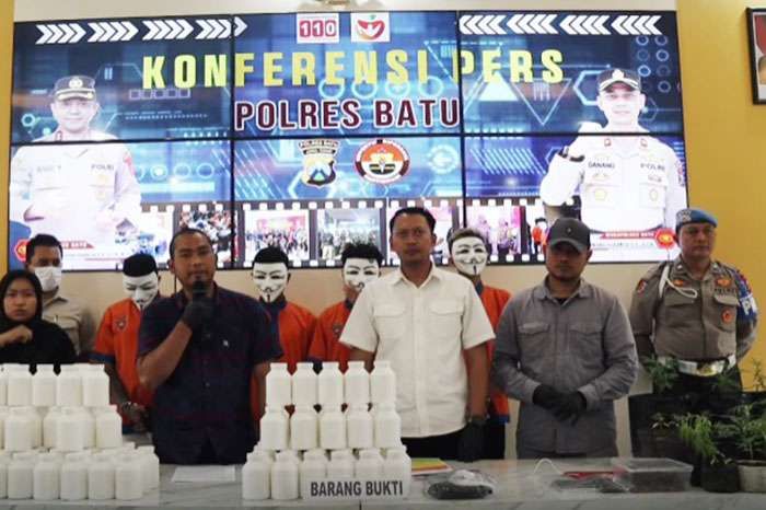 Alumni Perguruan Tinggi Ternama di Malang Raya Ditangkap dalam Kasus Ganja