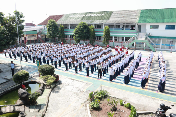 Rahasia di Balik Perpanjangan Masa Studi SMK: Siap Kerja dengan Lebih Matang