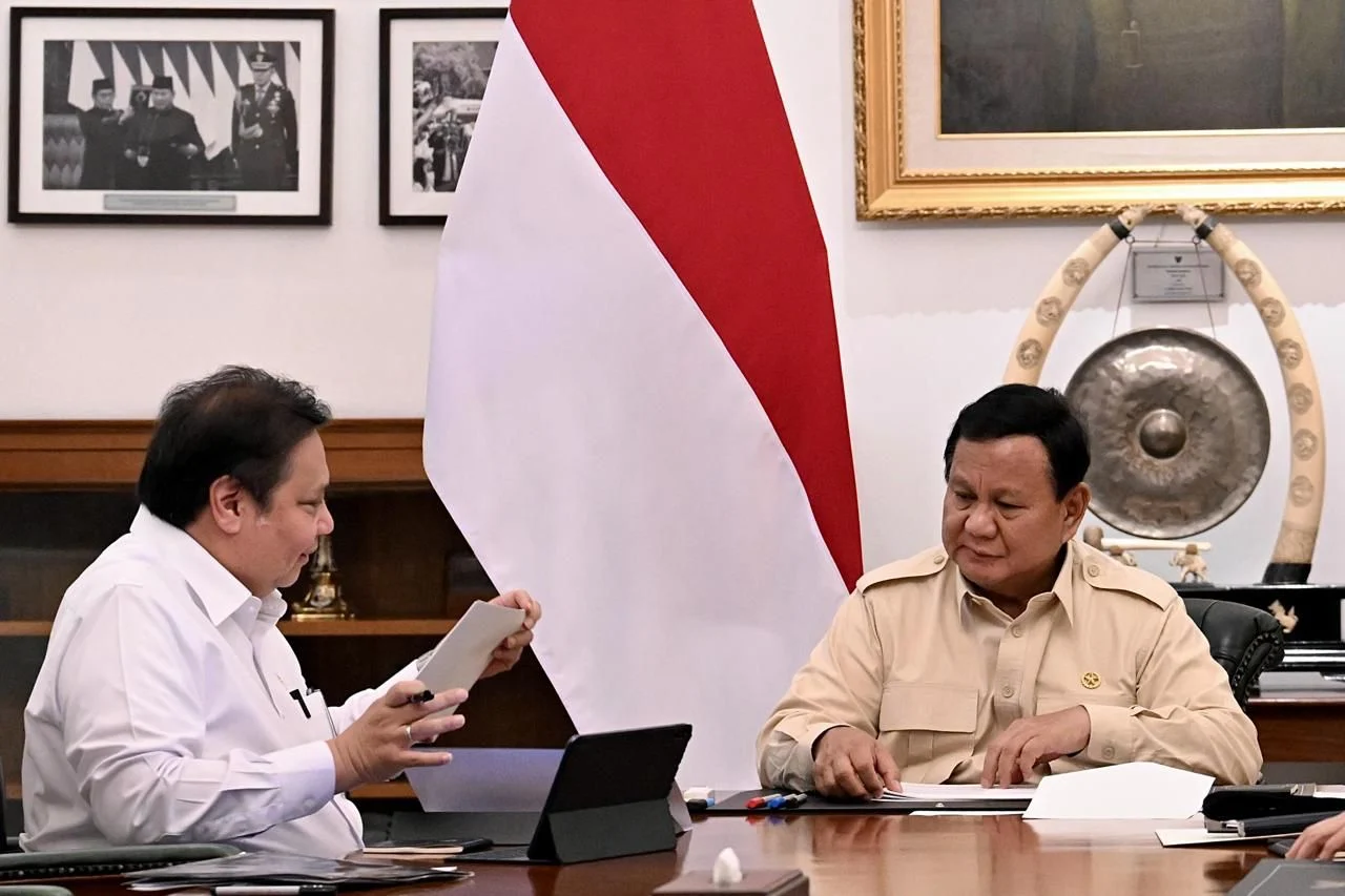 Anjloknya IHSG, Airlangga Temui Presiden Prabowo untuk Pembahasan Penting