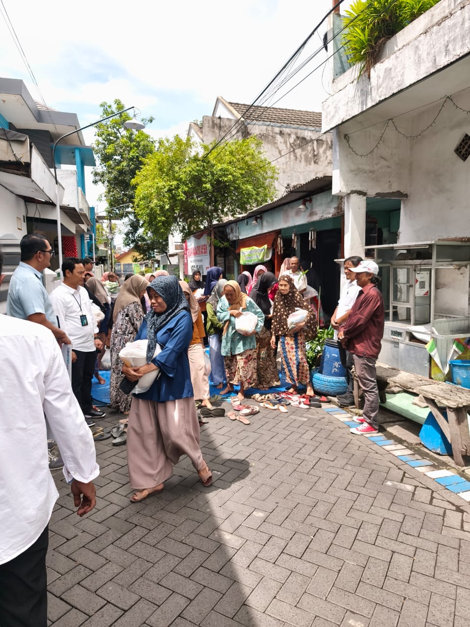 Bantuan Sembako BRI Sidoarjo, Sentuhan Kemanusiaan untuk 3000 Warga Kurang Mampu