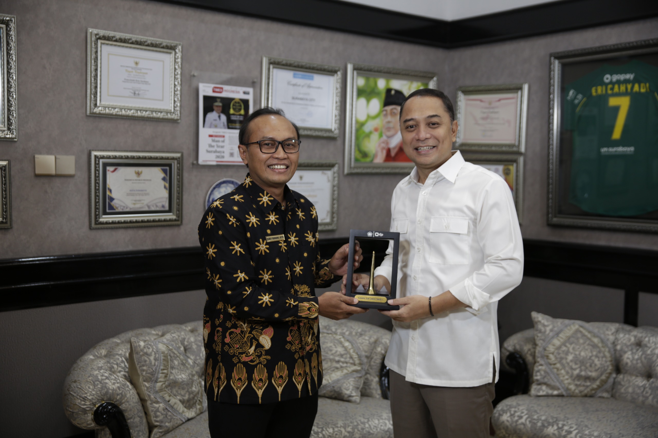 Pajak Tahunan Wajib Dilaporkan, Wali Kota Surabaya Berikan Imbauan Penting