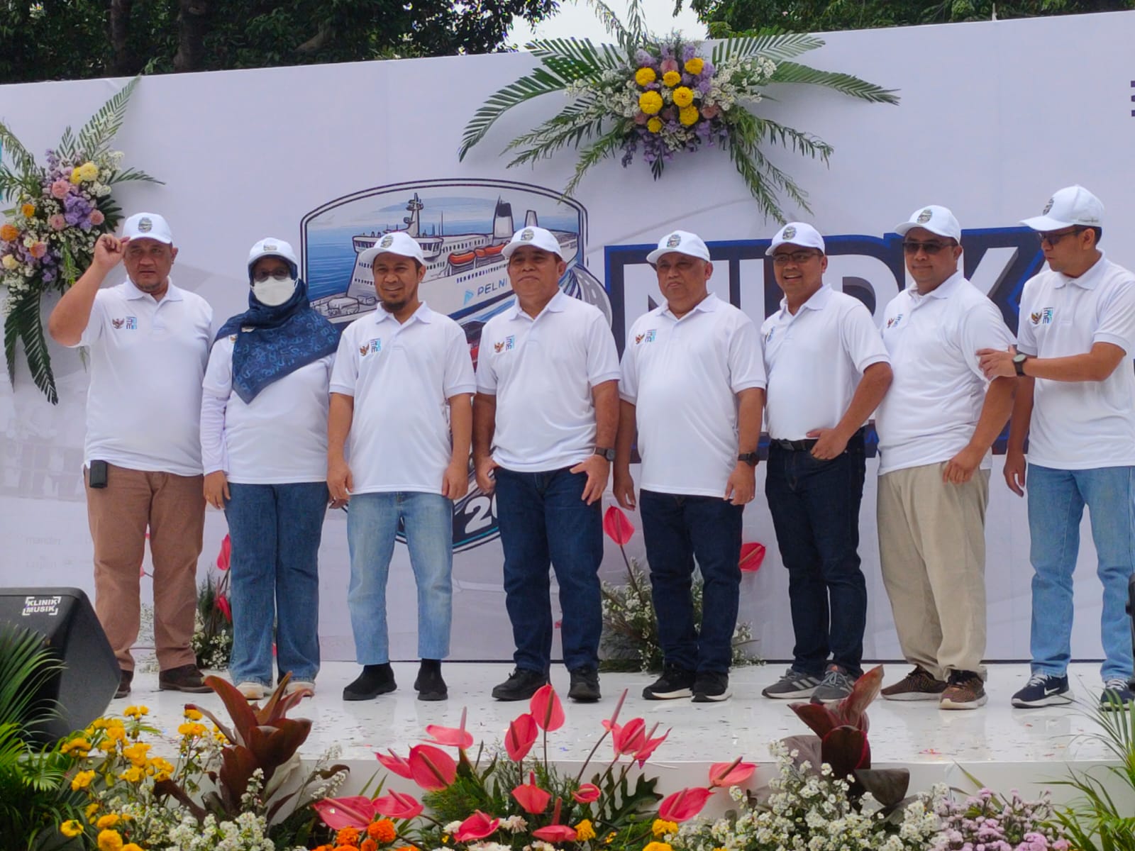 Mudik Bersama PTPN I: Manajemen Antarkan Pemudik Hingga Naik Bus