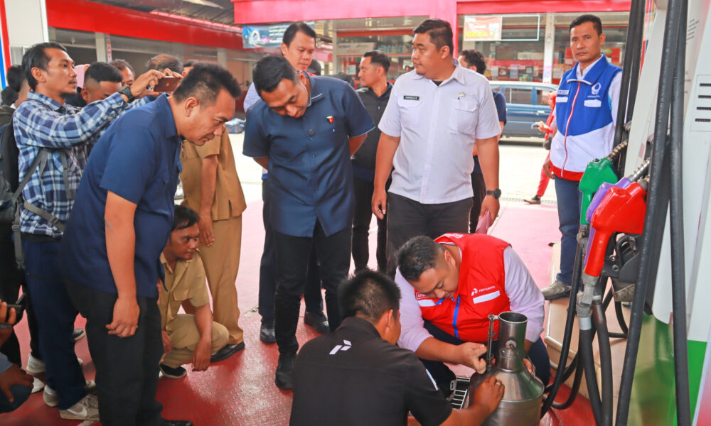 Polres Malang Geruduk SPBU, Ada Apa?