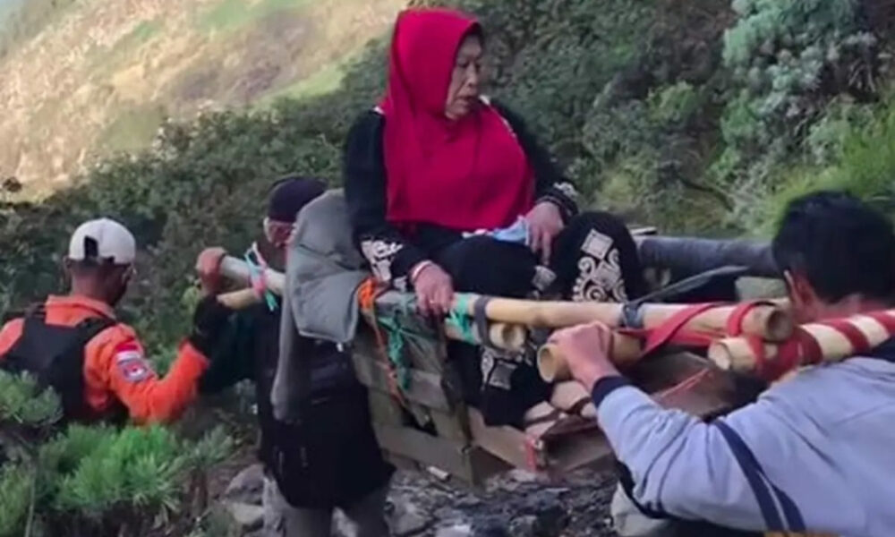 Demi Kesehatan, Mbok Yem Tinggalkan Warung di Puncak Lawu Lebih Cepat