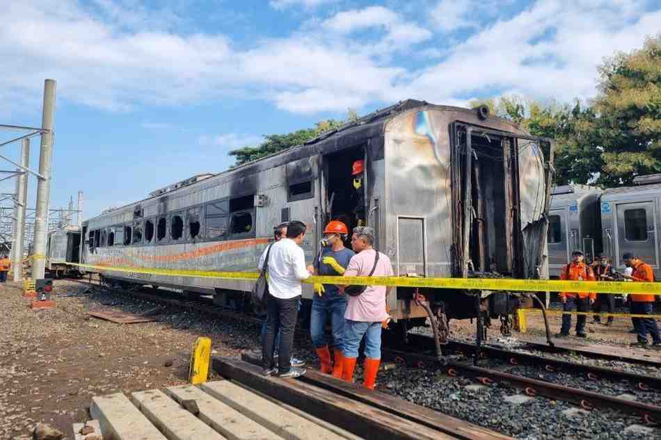 Tragedi di Yogyakarta, KNKT dan Polri Tangani Penyelidikan Kebakaran Gerbong Kereta