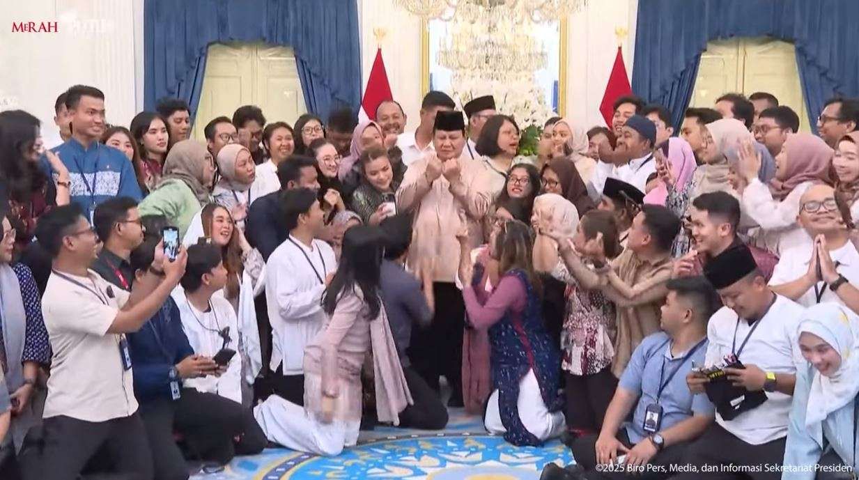 Presiden Temani Wartawan Pacu Adrenalin di Istana Lebaran