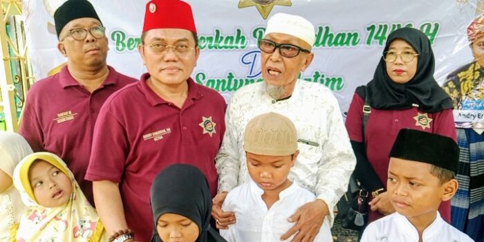 Anak Yatim di Surabaya Dapat Bantuan Istimewa Jelang Idul Fitri