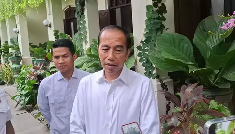 Mengejutkan! Jokowi Digugat Gara-gara Mobil Esemka, Apa yang Terjadi?