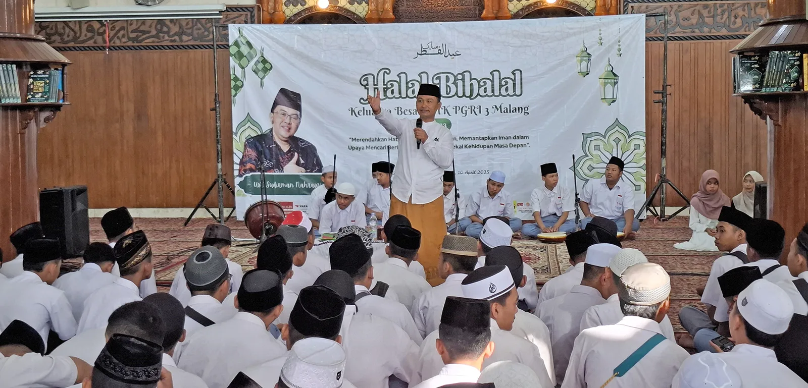 Memaafkan dan Menggali Makna Silaturahmi di Halal Bihalal SMK PGRI 3 Malang