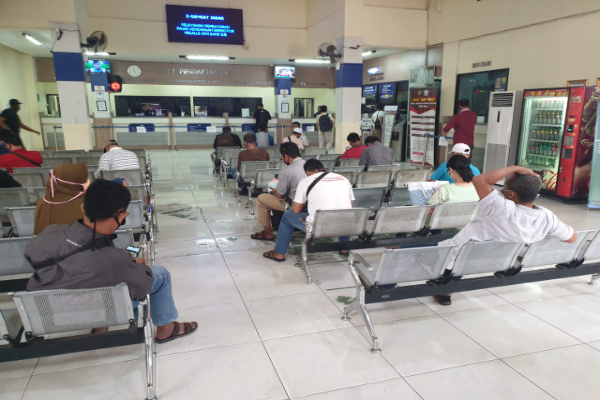 Bebas Denda, Bayar Pajak Kendaraan Hingga 2025 di Samsat Bekasi