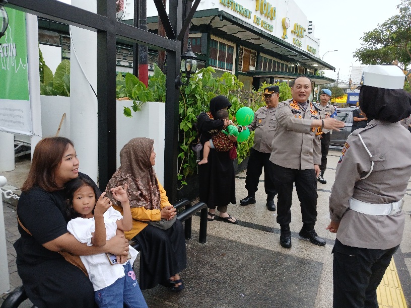 Aksi Kapolresta Malang Kota Demi Keamanan dan Kenyamanan Wisatawan di Kayutangan Heritage