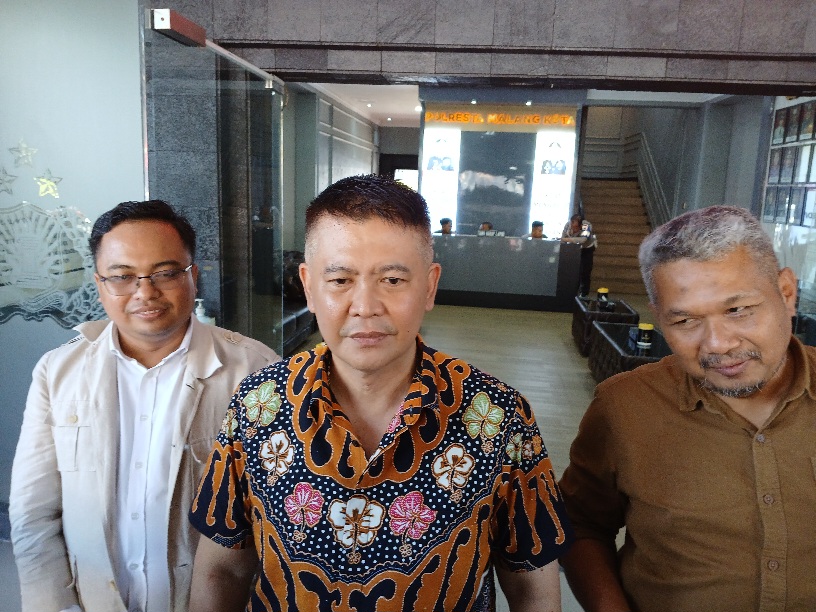 Skandal Ijazah Jokowi Bergulir Lagi, Pieter Siap Gugat Roy Suryo
