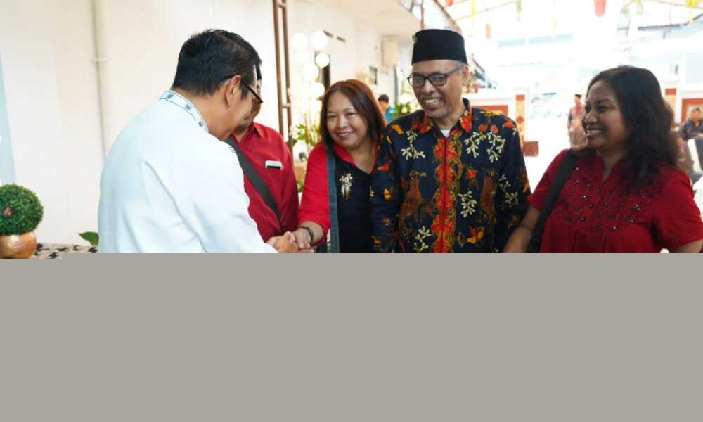 Wali Kota dan Wakil Wali Kota Batu Gelar Open House di Rumah Dinas