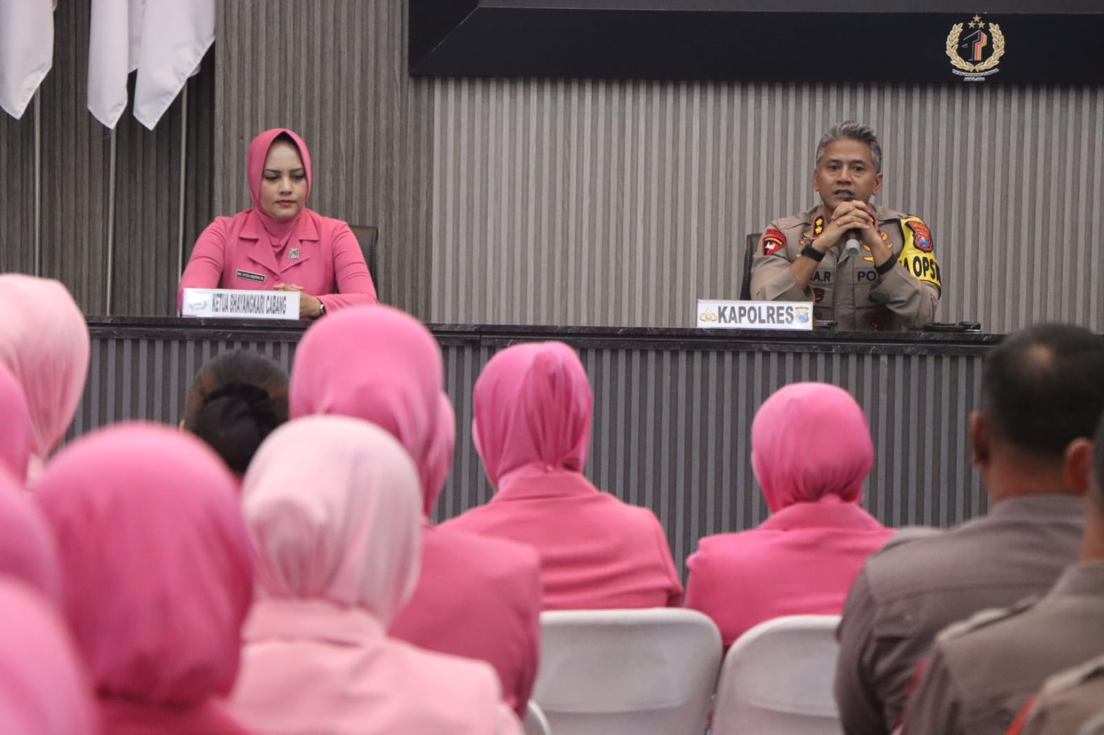 Kapolres Trenggalek Temui Anggota dan Bhayangkari, Ungkap Isu Hangat di Baliknya