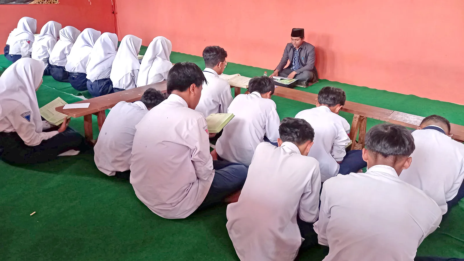 Generasi Qurani Lahir dari SMP Islam Ma’arif 03 Malang