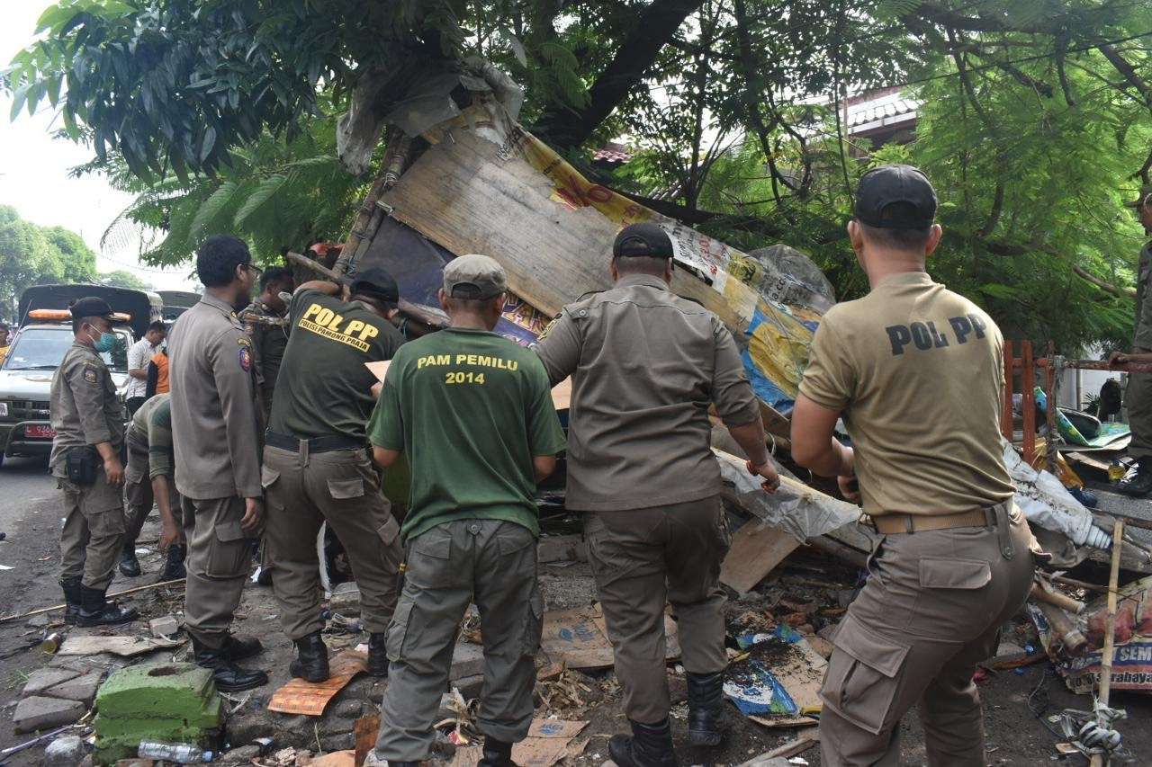 Bangunan Misterius di Jalan Indrapura Dibongkar, Ungkap Kejutan di Baliknya