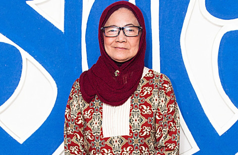 Sosok Kunci di Balik Kebangkitan Slank: Mengenal Bunda Iffet, Sang “Rock n Roll Mom”