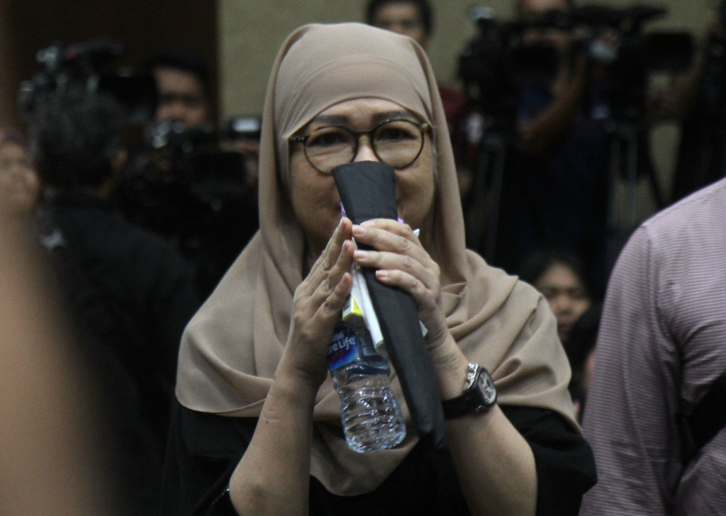 Skandal Bisnis Mengejutkan: Mantan Bos Pertamina Terikat Kontrak Misterius dengan Perusahaan Anak Riza Chalid