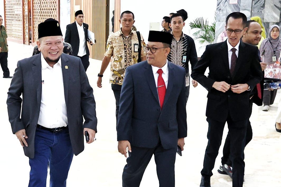 Heboh! La Nyalla Dipanggil KPK Terkait Dugaan Korupsi Dana Hibah Pokmas Jatim