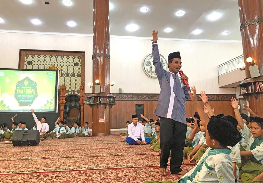 Isra’ Mi’raj Nabi Muhammad, Momen Tingkatkan Iman dan Kepedulian di SD Islam Sabilillah Malang