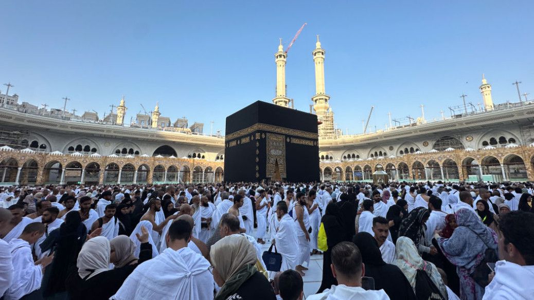 Musim Haji Datang, Arab Saudi Tangguhkan Visa Warga Negara Asing