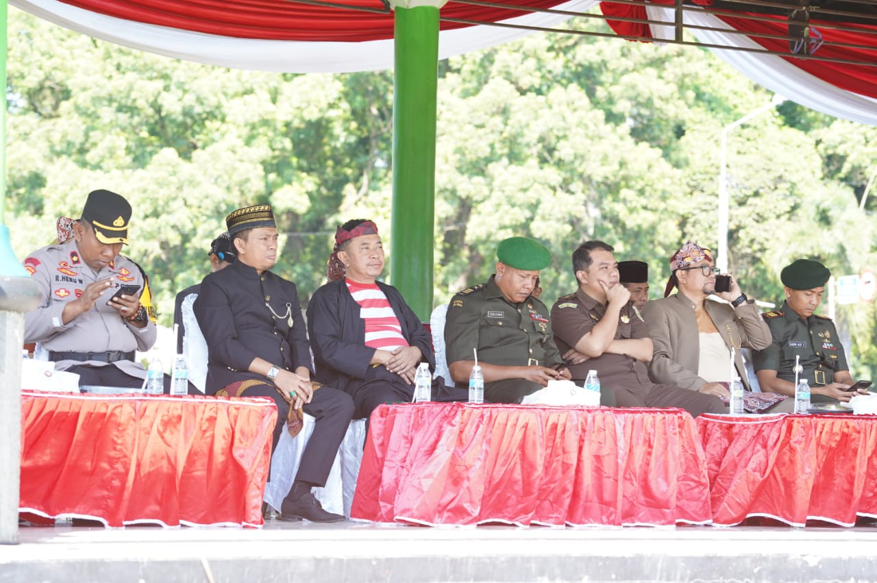 Rahasia Bupati Bondowoso Jadikan Anak-anak Indonesia Hebat