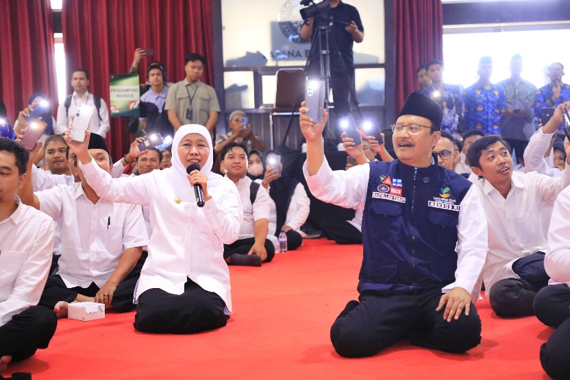 Cara Khofifah dan Gus Ipul Atasi Kemiskinan Ekstrem di Jawa Timur