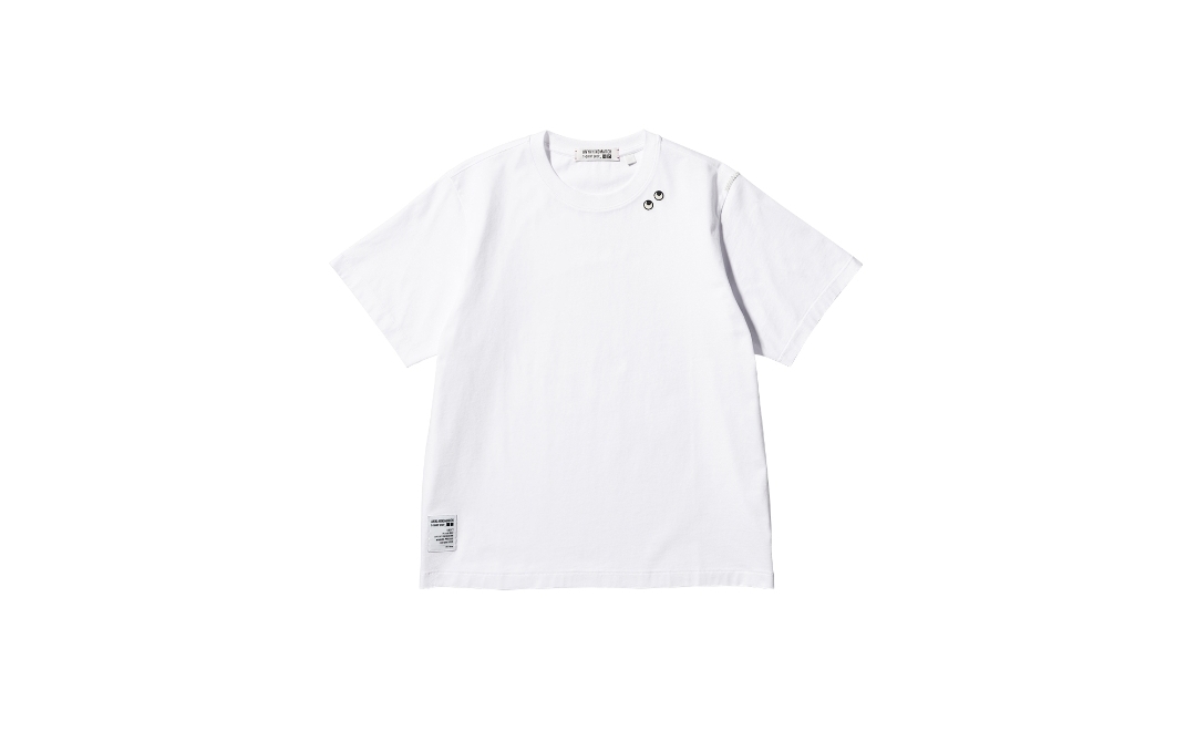 Kejutan Kolaborasi Terbaru UNIQLO x ANYA HINDMARCH, Wajib Coba!