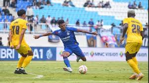 Pelatih Persik Kediri Terluka Akibat Lemparan Batu, Polisi Buru Pelaku