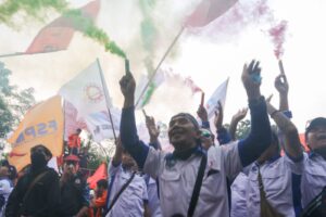 Beasiswa Bagi Putra-Putri Buruh, Gubernur Beri Dukungan