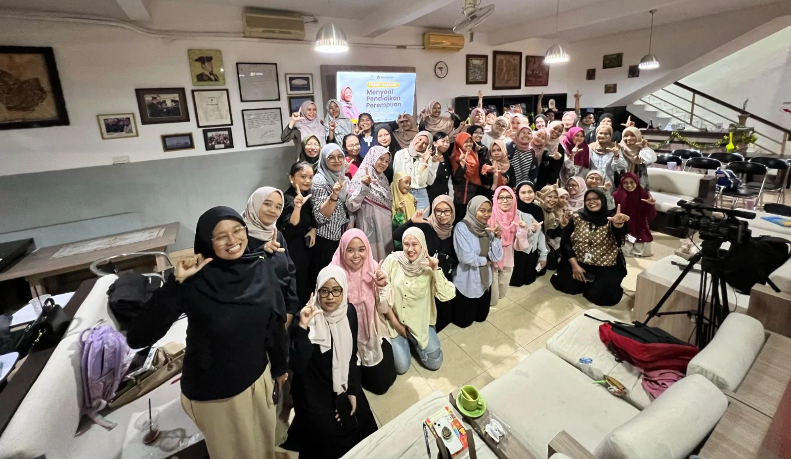 Perempuan Masa Kini Dibahas di Rumah Baca Cerdas