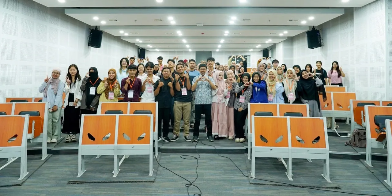 Tiga Negara Bersaing dalam Kompetisi Menulis Puisi Internasional