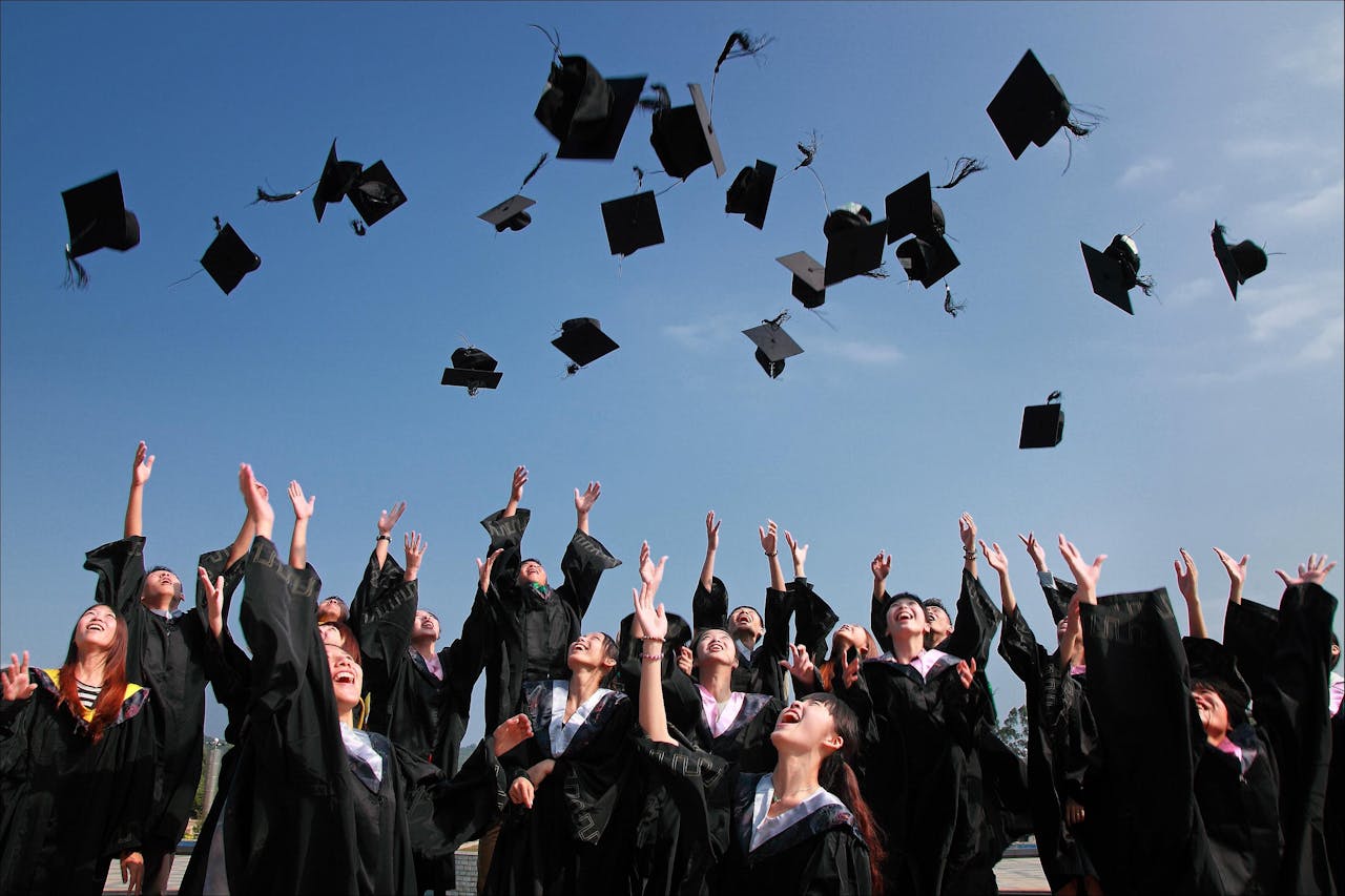 Surabaya dan Jatim Larang Wisuda Sekolah Negeri, Ini Alasannya