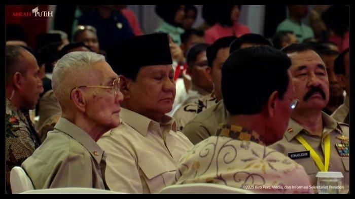 Prabowo Beri Pesan Rahasia untuk Jokowi dan Geng Solo saat Halal Bihalal Purnawirawan TNI