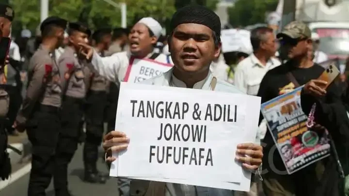 GEGER! Jokowi & Gibran Terancam? Ada Apa Ini?!