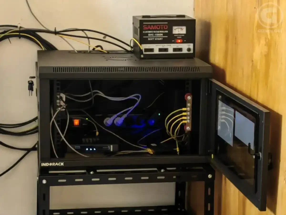 BAKTI Kominfo Gesa Internet Masuk SD Inpres Halmahera Barat, Kualitas Pendidikan Meningkat!