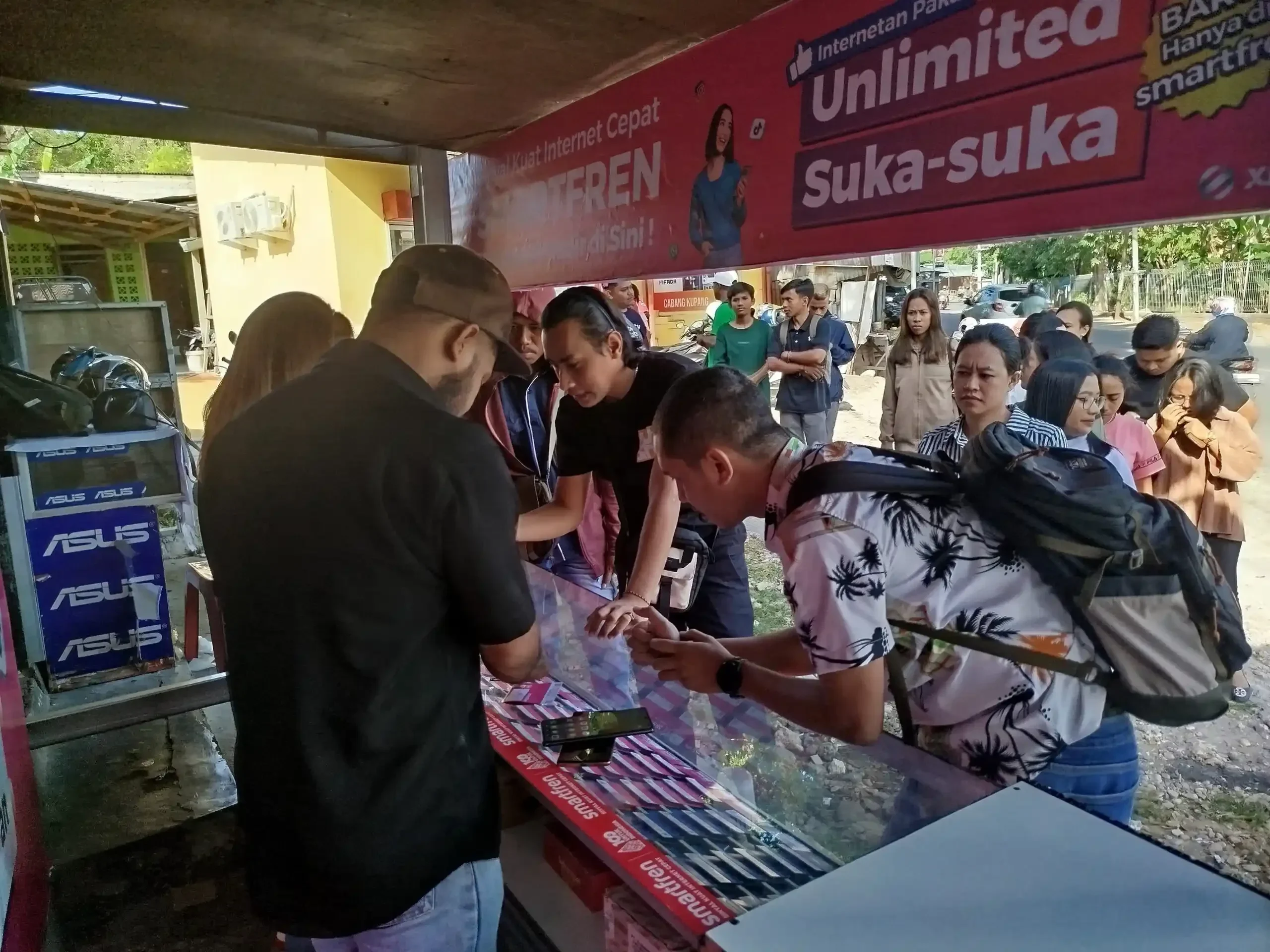 XLSMART Gebrak NTT! Internet Unlimited Bikin Warga Lupa Daratan?