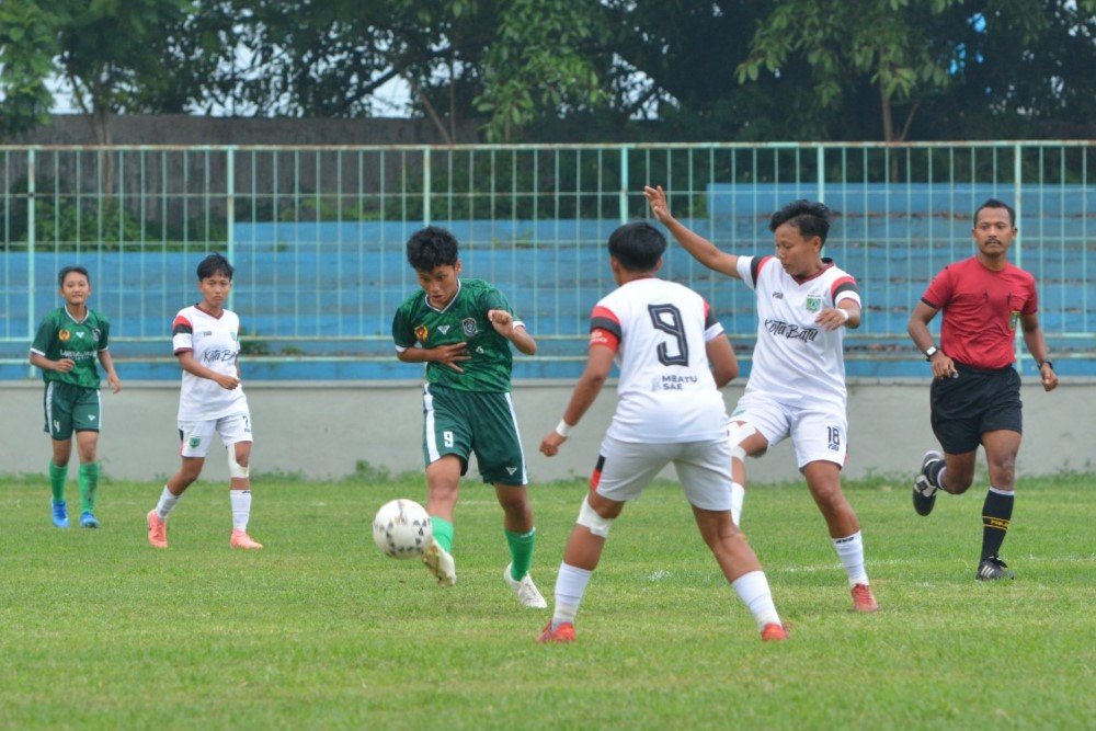 Drama Klasemen Liga Jatim: Batu Terpuruk, Jember Nangis, Banyuwangi Rebut Tahta!