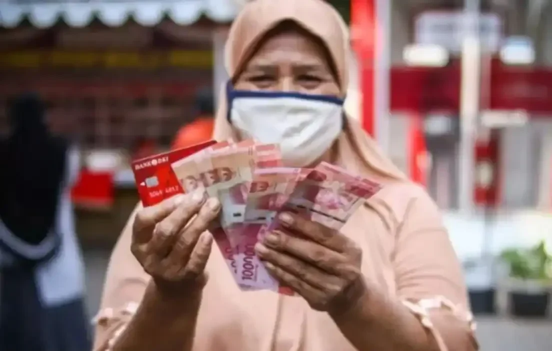 NIK KTP Jadi Kunci! Cek Bansos PKH BPNT Juli 2025, Warga [Nama Lokasi/Kota] Siap Terima Rp1 Juta!