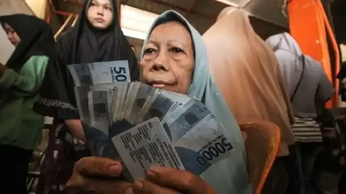 Kabar Gembira Warga Jakarta! Bansos KLJ, KPDJ, KAJ Juni 2025 Cair, Cek Nama Penerima Sekarang!