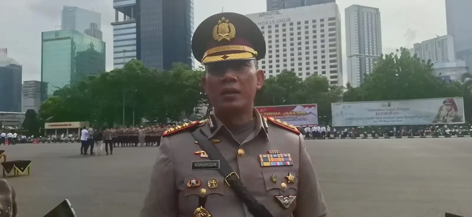 GEGER! BMW Ngebut Lawan Whoosh, Ujungnya Dicari Polisi!