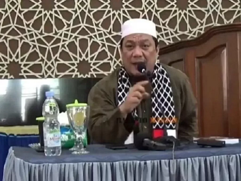 Innalillahi… Ustaz Yahya Waloni Meninggal Dunia Saat Ceramah Jumat di Makassar!