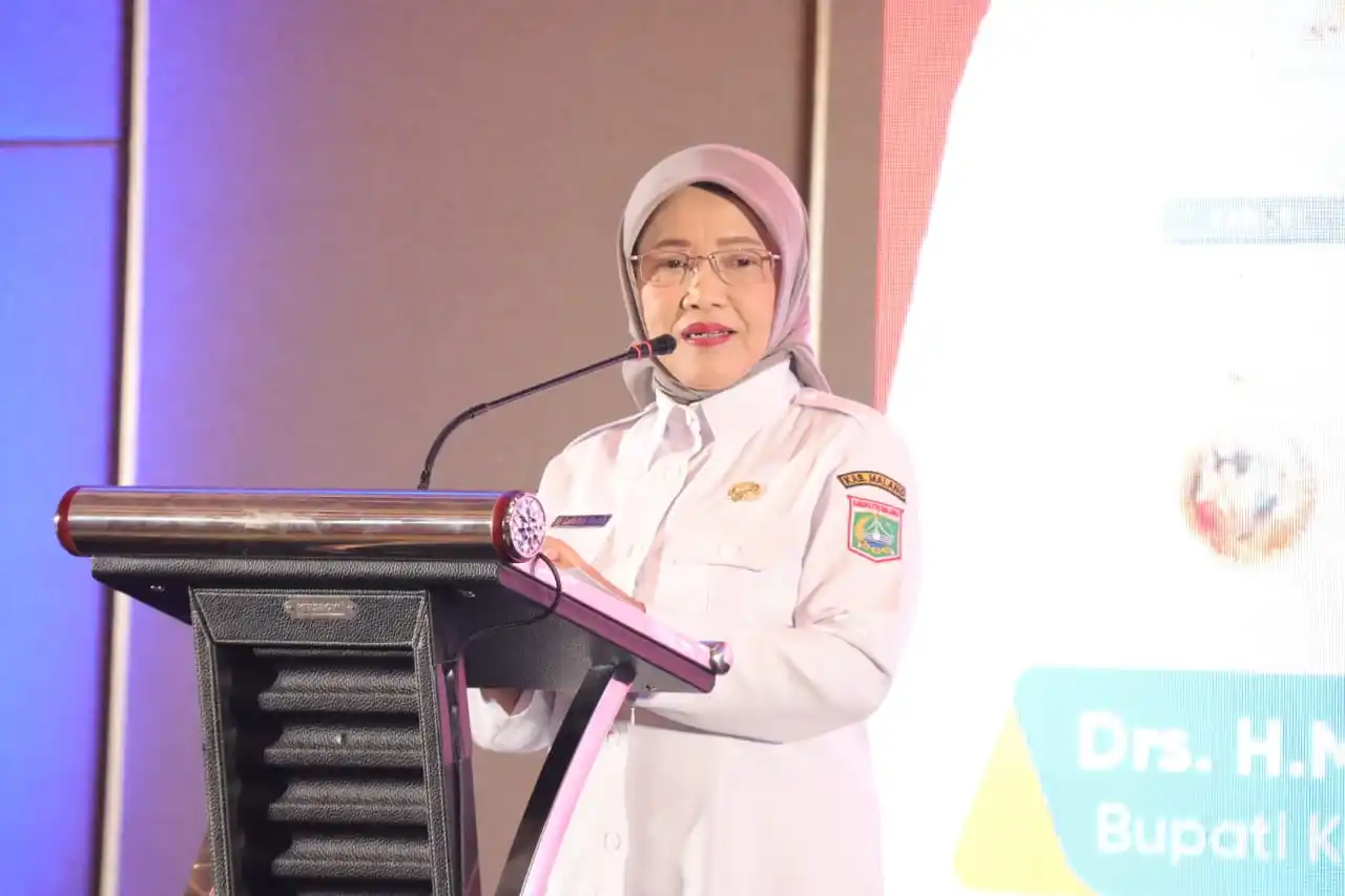 Buka Seminar Pendidikan, Wabup Lathifah Soroti Dua Sisi Mata Pisau AI dalam Pembelajaran
