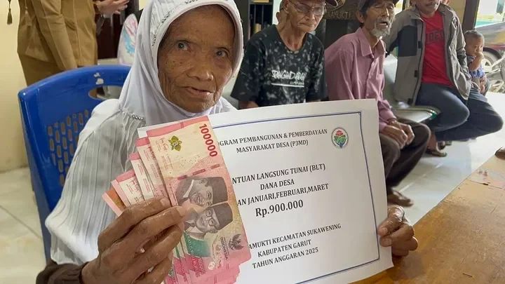 Dana Desa Cair Juli 2025: BLT Rp900 Ribu Tahap 3 Sudah Bisa Ditarik di [Nama Desa/Kabupaten]! Cek Penerima Sekarang!