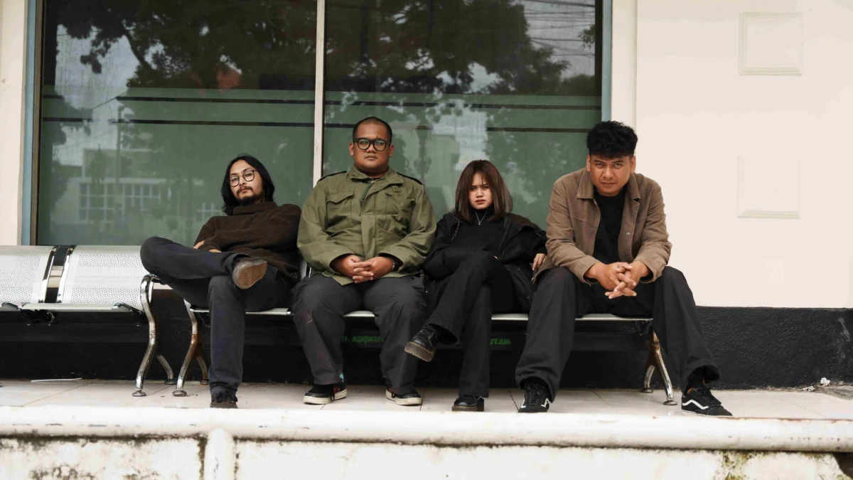 Tanggalkan Nama Lama dan Lirik Inggris, Band Post-Punk Malang, Masurai, Lahir Kembali dengan "Manusia / Pakar Praktisi"